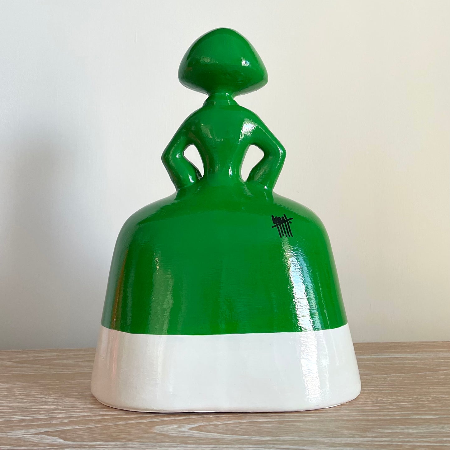 Green Pantone Menina by Antonio Azzato (40cm)