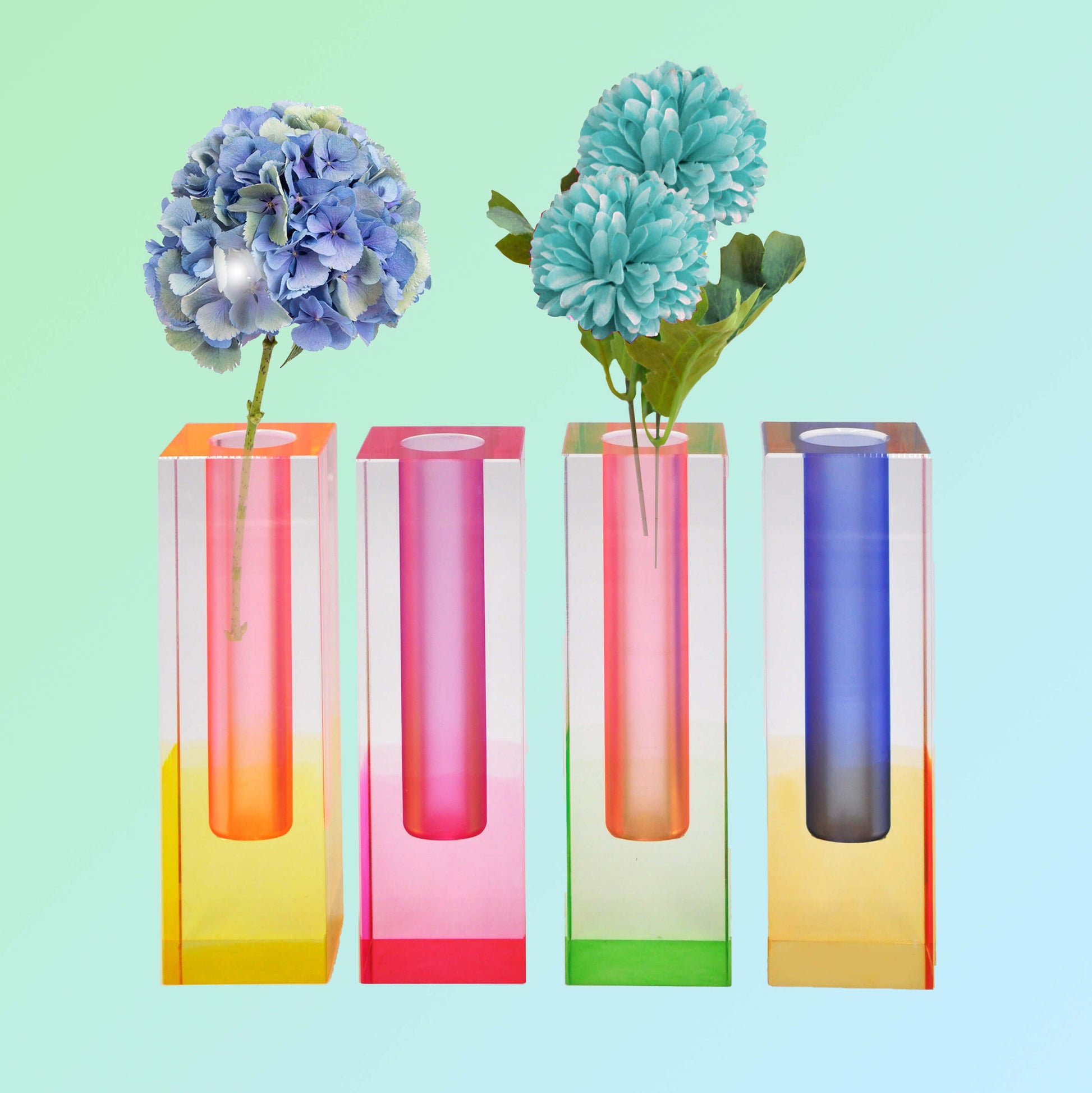 4 acrylic vase with flowers