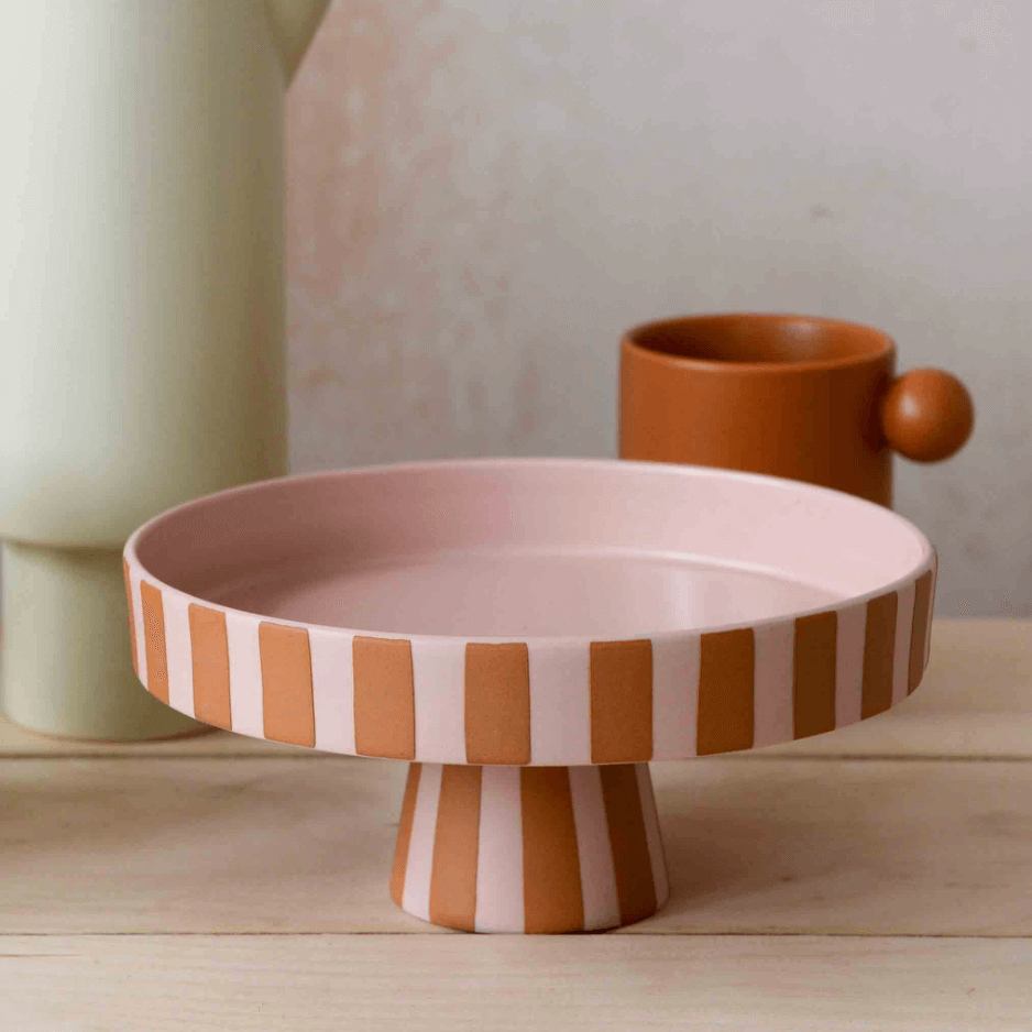 Handmade Ceramic Cake Stand empty 